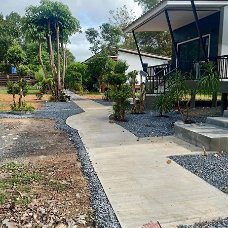 Phra Ae Apartments Koh Lanta Ngoại thất bức ảnh